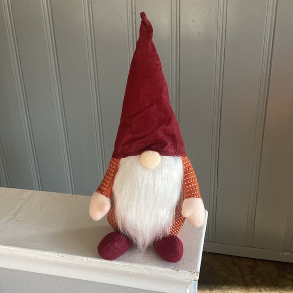 BNWT- 17.5”x 7.5”- Adorable- Red & Orange- Fall Harvest Gnome Decoration - Picture 4 of 17